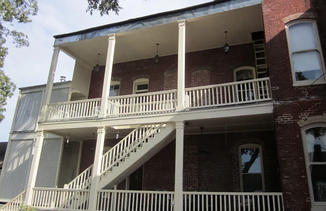 Baer House Inn-1