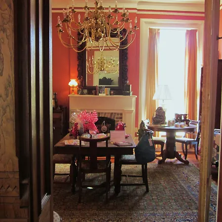 Baer House Inn-2